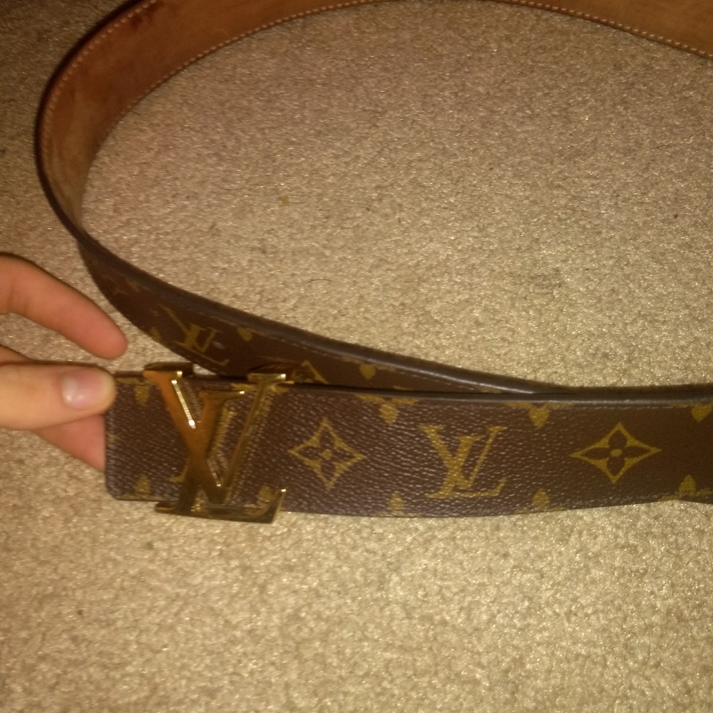 (softly used) Louis Vuitton belt
